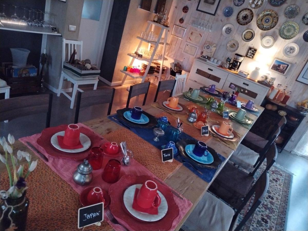 Ca' Blanca Bed & Breakfast Castelnuovo del Garda Bagian luar foto