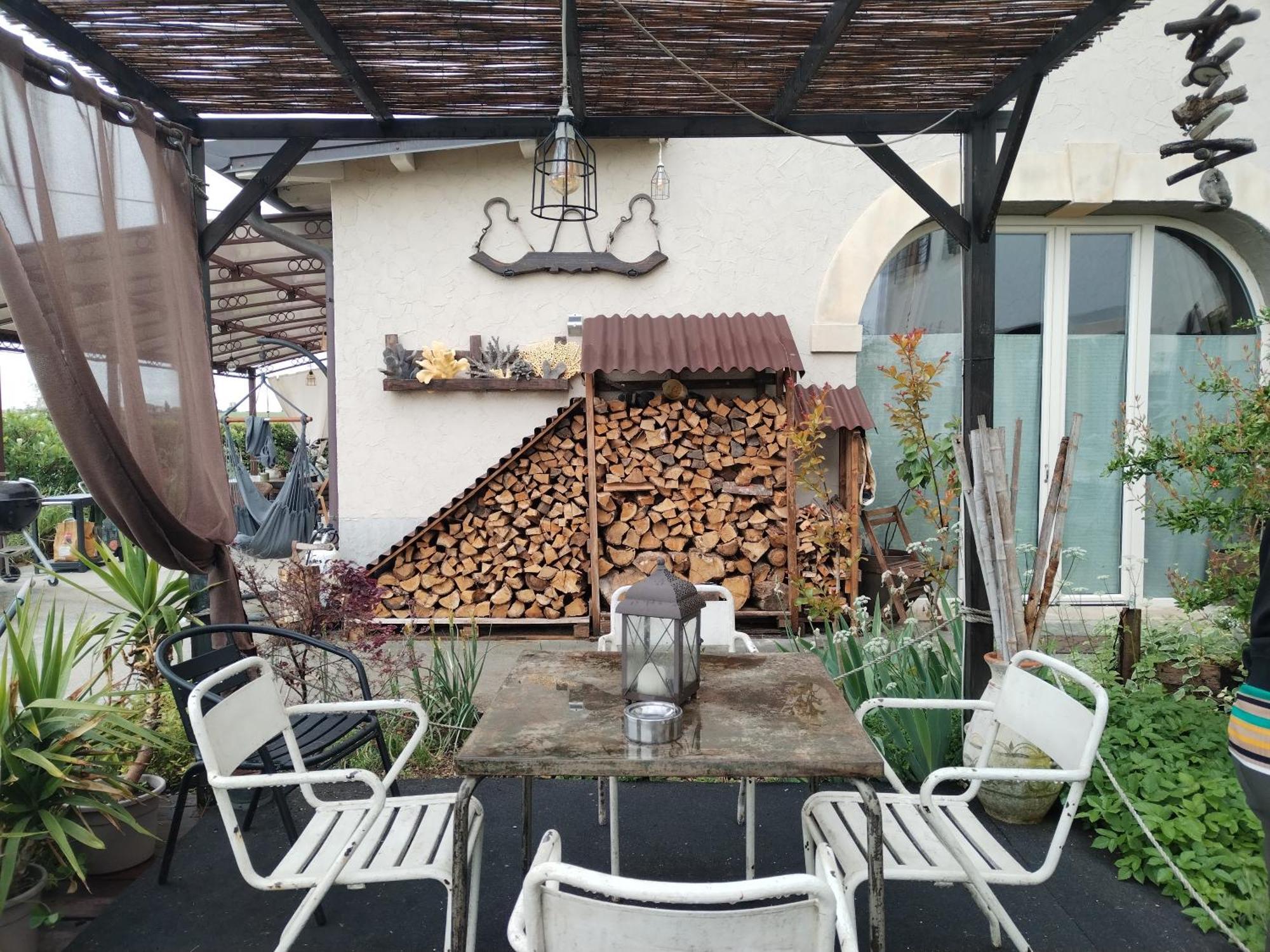Ca' Blanca Bed & Breakfast Castelnuovo del Garda Bagian luar foto