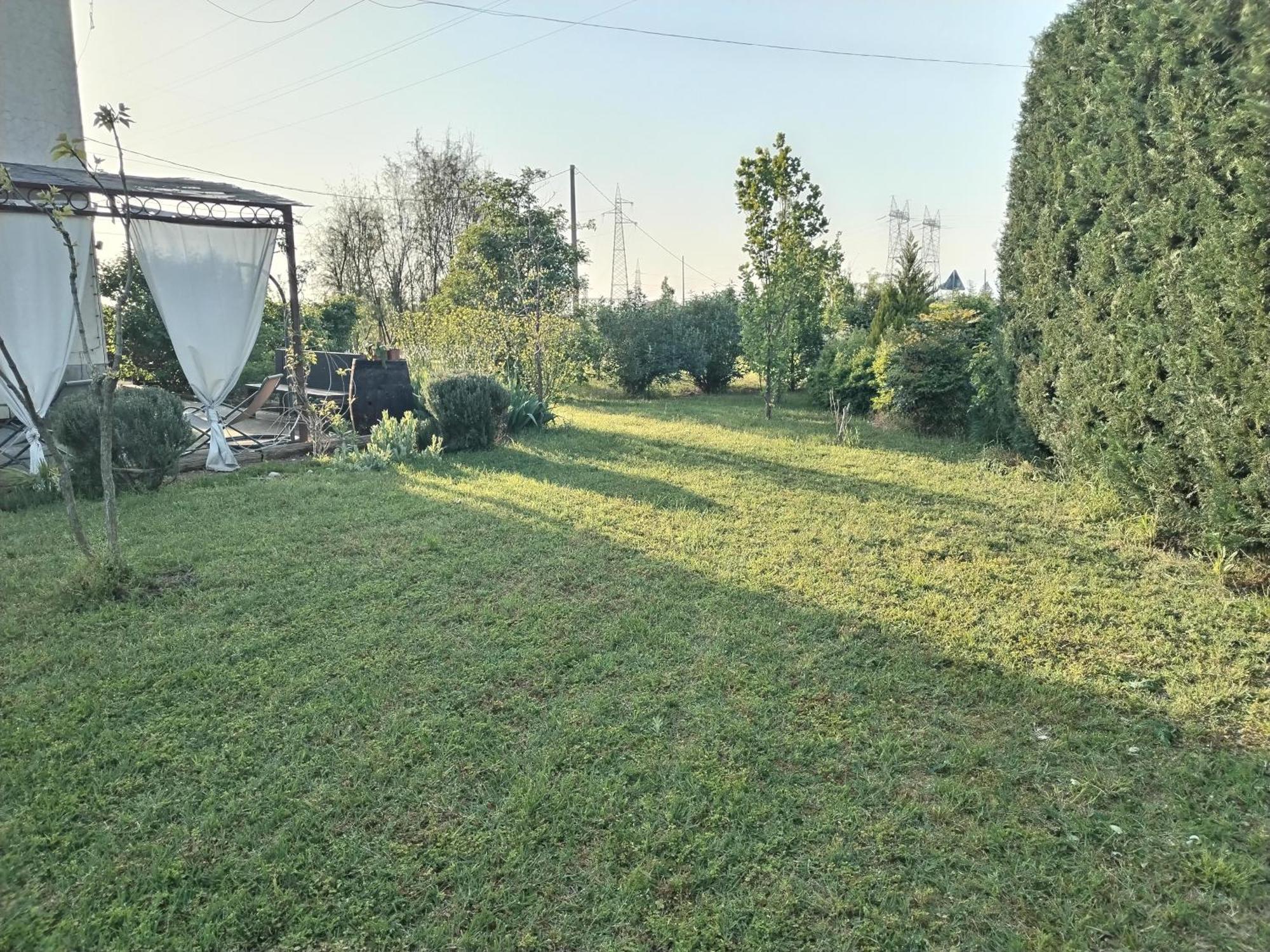 Ca' Blanca Bed & Breakfast Castelnuovo del Garda Bagian luar foto